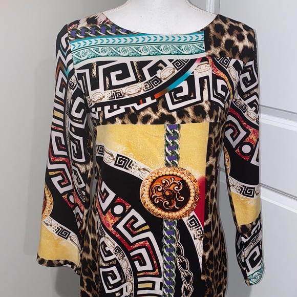 NON SIGN’E/UNSIGNED- Stylish Dress - Picture 2 of 10